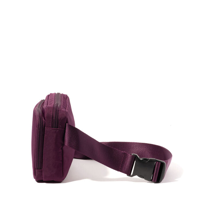 Baggallini Modern Belt Bag Sling - Mûre