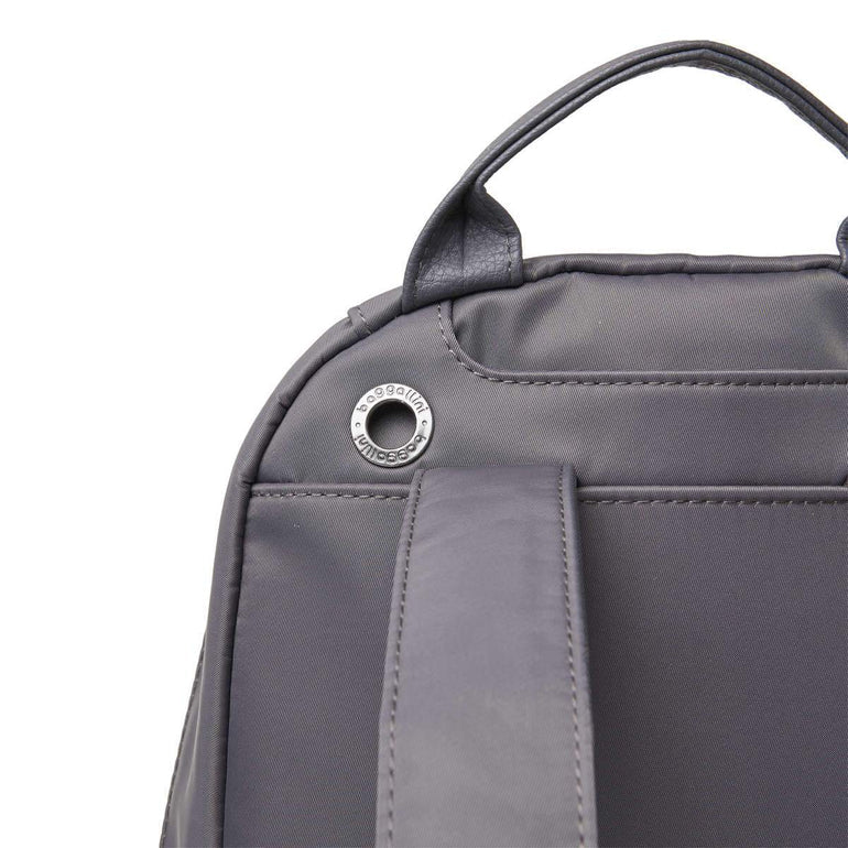 Baggallini Central Park Backpack