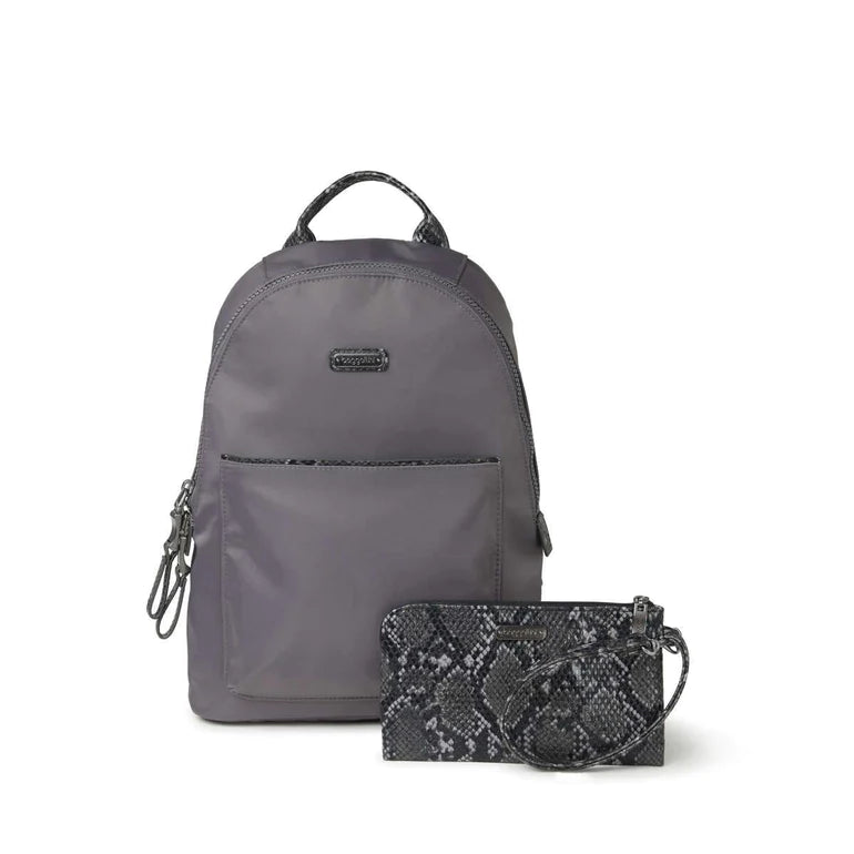 Baggallini Central Park Backpack