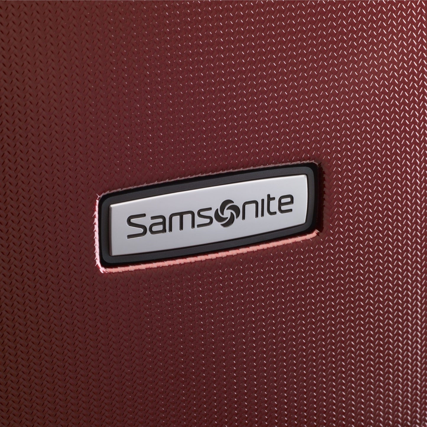 Samsonite Winfield NXT Spinner Hardside Carry-On Luggage